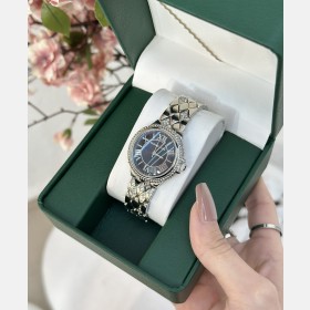 ساعة Michael Kors وجه دائري فضي