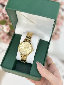 ساعة Michael Kors ذهبية بنقشة MK
