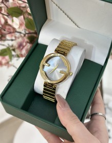 ساعة GUCCI نسائية بسوار معدني كلاسيكي مستدير