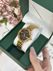 ساعة GUCCI نسائية بسوار معدني كلاسيكي مستدير