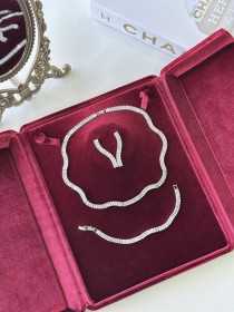 طقم اكسسوار