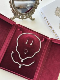 طقم اكسسوار