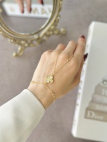 طقم اسوارة مع خاتم يد