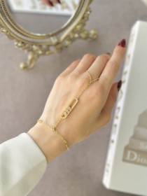 طقم اسوارة مع خاتم يد